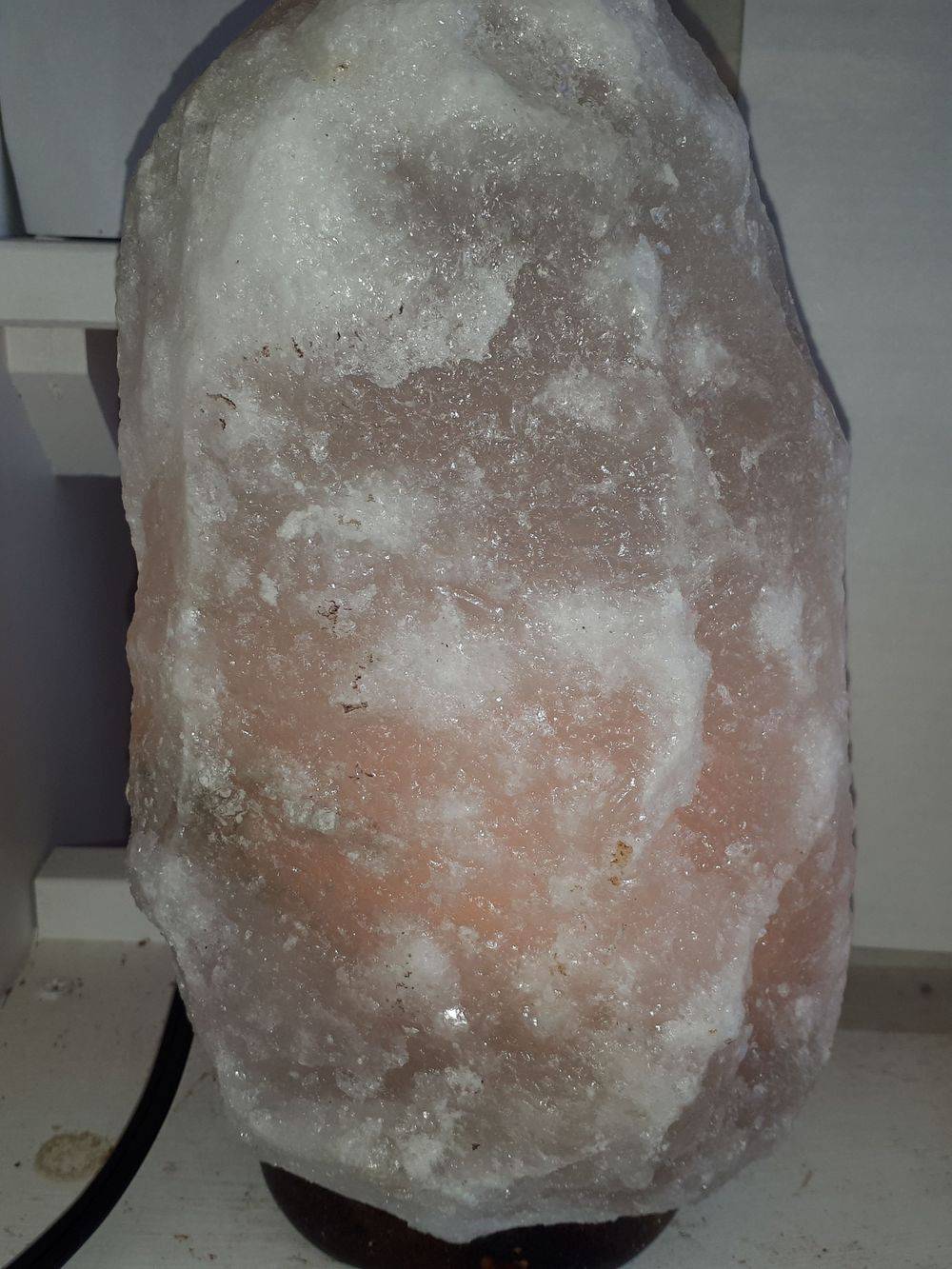 HSLA04 Himalayan White Salt Lamp Medium 3 to 6kg